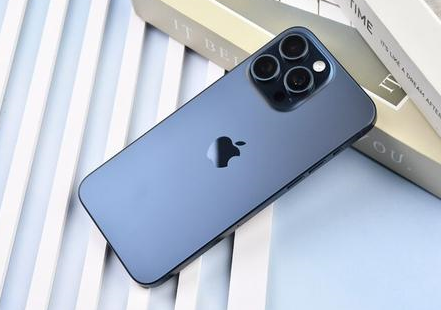 永顺苹果维修点分享iPhone 15 Pro Max屏幕更换全新实操风险 